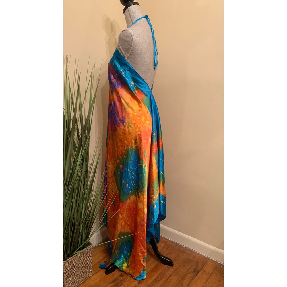 Signature Dress - Picture 2 of 3